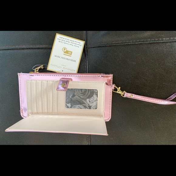 Adrienne Vittadini Wristlet Shiny Pink - Picture 6 of 6